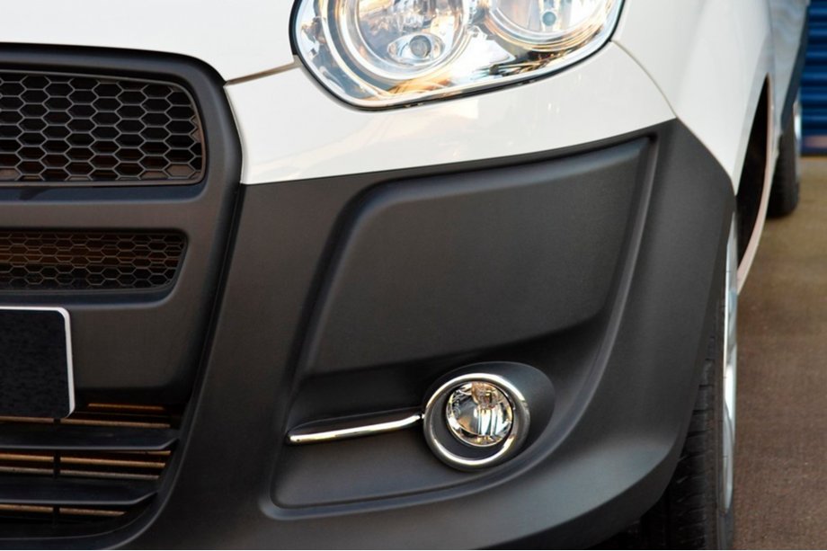 Fiat Doblo II 2010-2022 Embellecedores de faros antiniebla con franjas (2010-2015, 4 uds, acero inoxidable) Foto 7