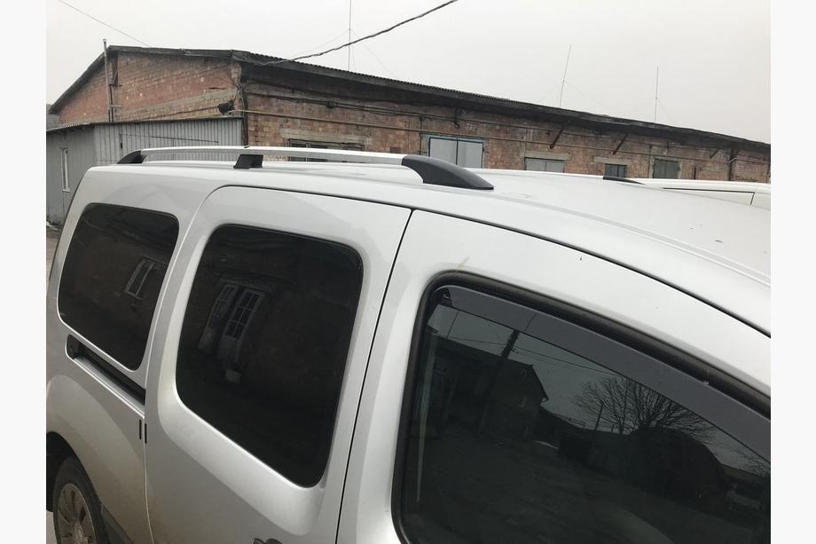 Mercedes Citan 2013-2021 Barras de Techo Cromadas Base Maxi, Pies de Plástico Foto 15