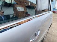 Mercedes ML W164 2005-2011 Molduras exteriores de ventanas acero inoxidable (4 uds) Carmos - Acero Inoxidable Turco foto 3