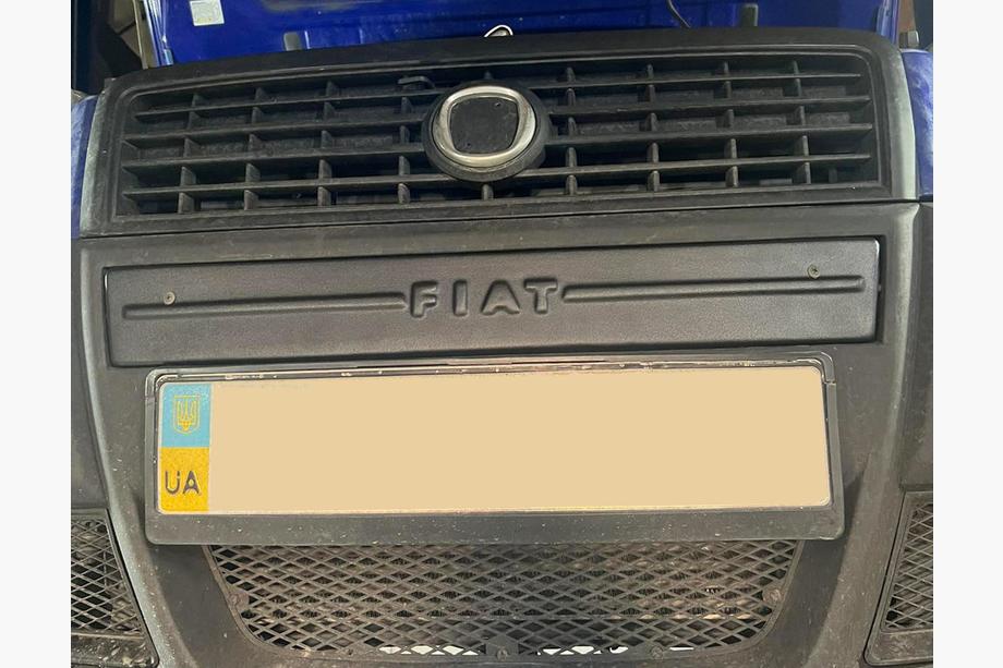 Fiat Doblo I 2005-2010 Cubierta de rejilla central de invierno Image