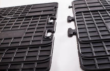 Volkswagen T5 Transporter 2003-2010 Alfombrillas de goma traseras (2 uds, Stingray) foto 6