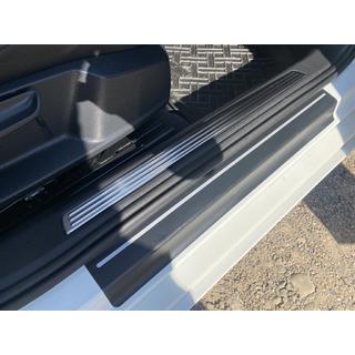 Protecciones de umbral interior de acero inoxidable Carmos (4 uds) Volkswagen Passat B8 2015-2023 foto 2