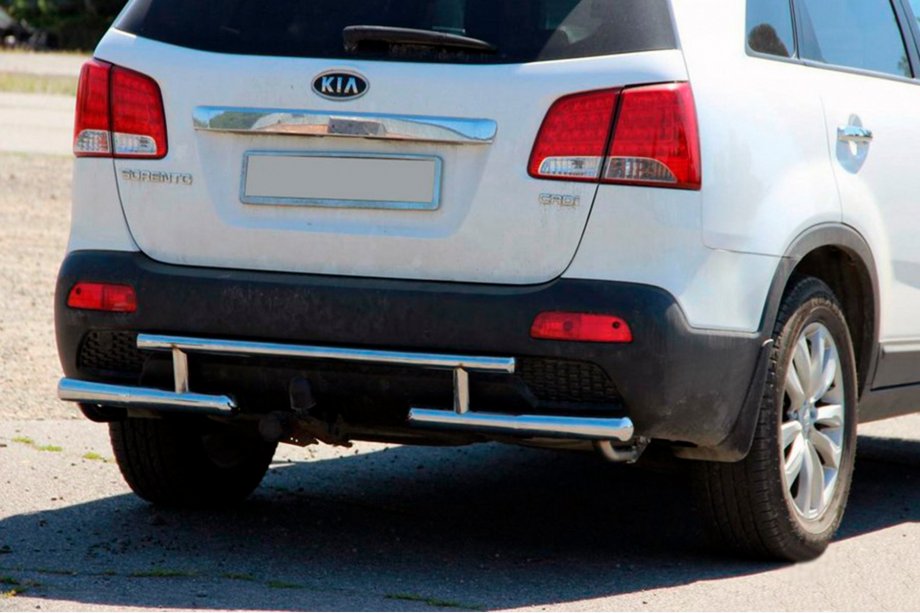 Kia Sorento II XM 2009-2014 Barra Trasera AK002-2 (Acero Inoxidable) Image