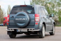 Suzuki Grand Vitara 2005-2017 Protector Trasero AK005-3 (Acero Inoxidable) foto 3