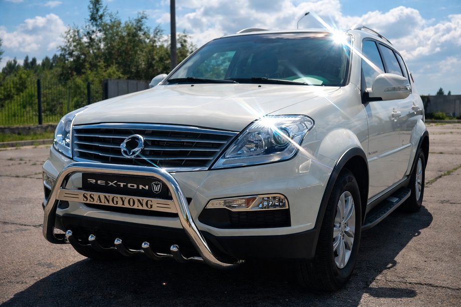 SsangYong Rexton I 2001-2017 Defensa Delantera WT004 Acero Inoxidable Image