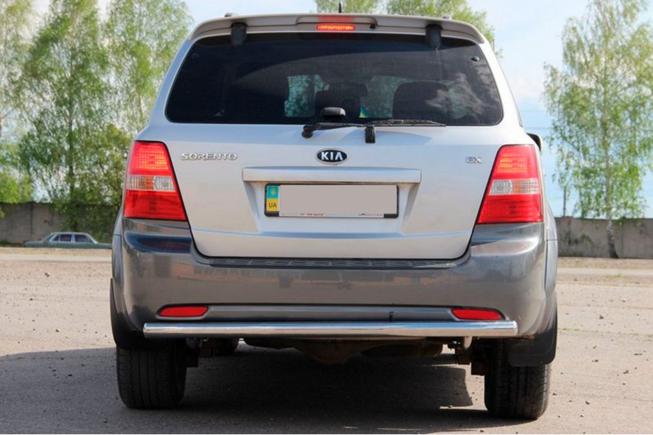 Kia Sorento I BL 2002-2009 Barra Trasera AK002 (Acero Inoxidable) Image