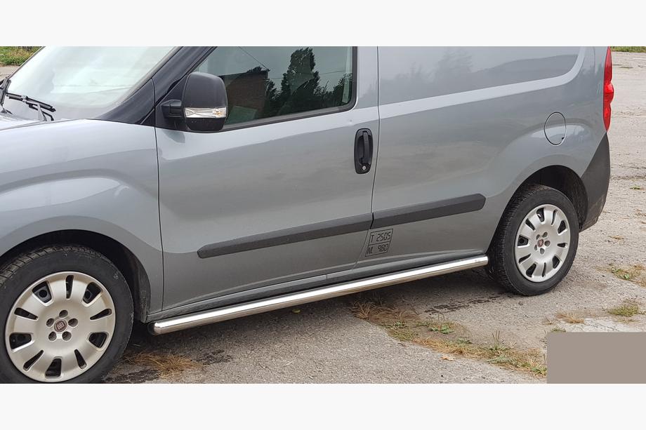Fiat Doblo II 2010-2022 Tubos Laterales (2 uds., Acero Inoxidable) 60mm, Base Estándar Foto 4