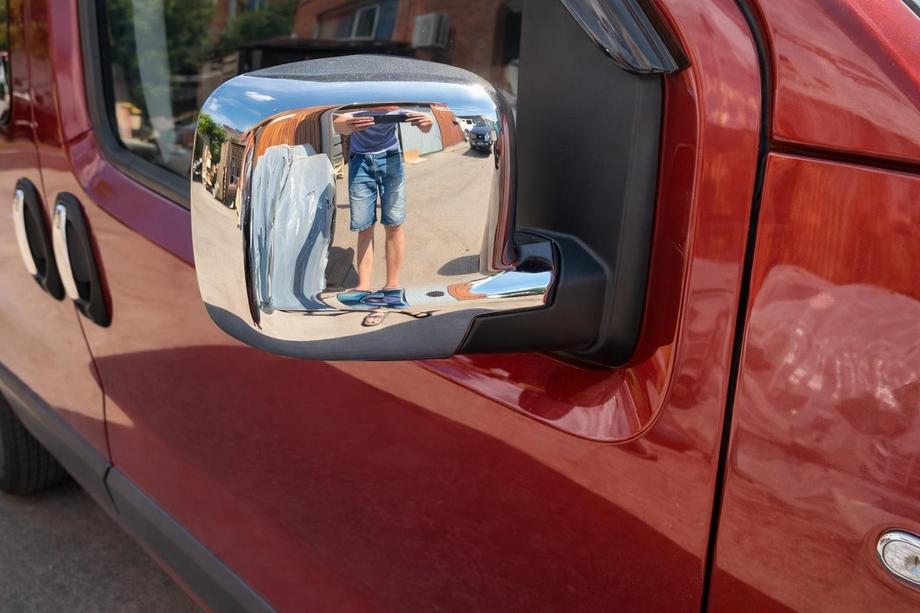Fiat Fiorino/Qubo 2008-2024 Cubiertas de espejos completas (2 uds) Image
