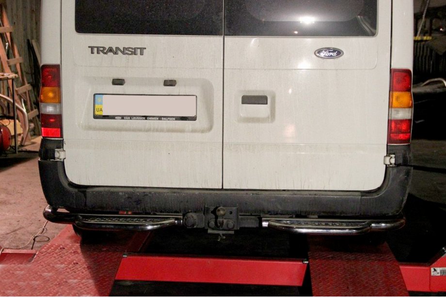 Ford Transit 2000–2014 Estribo trasero de proteccion AK-Special (acero inoxidable) Image