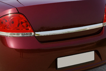 Fiat Linea 2006-2018 Moldura Tapa Maletero 2006-2012 Acero Inoxidable foto 3