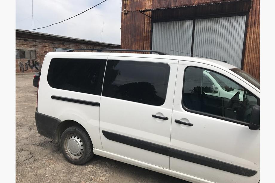 Fiat Scudo 2007-2015 Barras de Techo, Negro Base corta, pies metálicos Foto 3