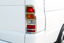 Ford Transit 2000–2014 Cubiertas de Luces Traseras (2 uds., Acero Inoxidable) foto 1