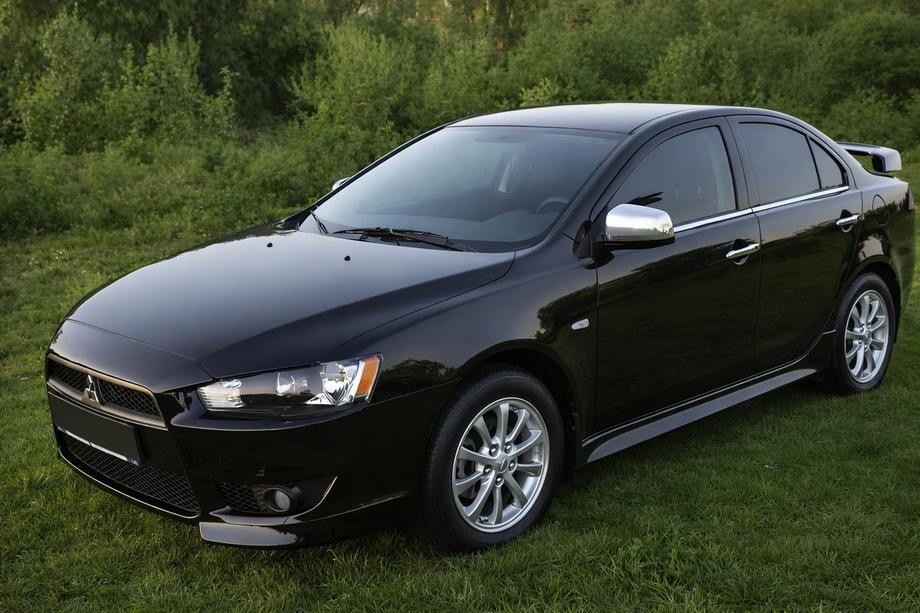 Mitsubishi Lancer X 2008- Cubiertas de Espejos Cromadas (2 uds) Image