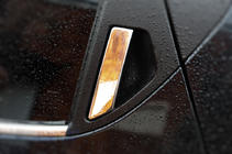 Nissan Juke 2010-2019 Cubiertas de Manijas Cromadas (4 uds) foto 3