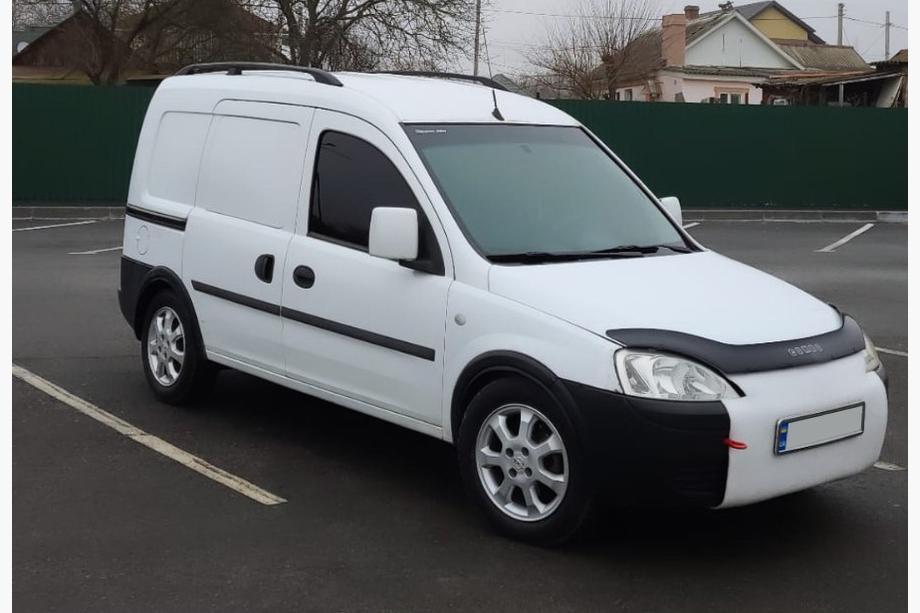 Opel Combo 2002–2012 Barras de Techo Negras Foto 2