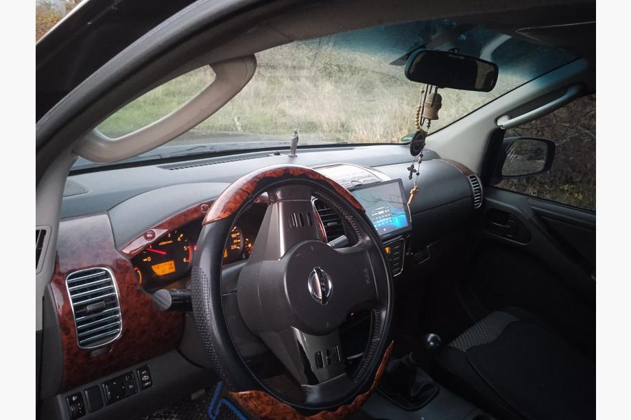 Nissan Navara 2006-2015 Kit de Tuning Interior (12 Piezas) Foto 5