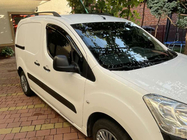 Peugeot Partner Tepee 2008-2018 Barras de Techo Negras foto 3