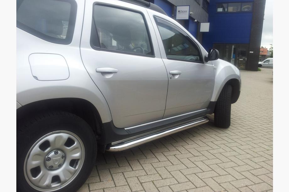 Renault Duster 2008–2017 Estribos Laterales Premium (2 uds., Acero Inoxidable) 60 mm Image