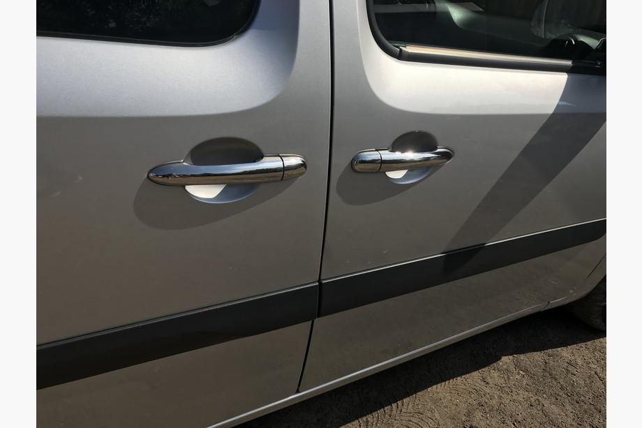 Renault Kangoo 2008–2020 Cubiertas de manijas de puerta en acero inoxidable 3 uds, OmsaLine - Acero Inoxidable Italiano Foto 4