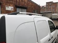 Renault Kangoo 2008–2020 Barras de Techo Cromadas Base estándar, pies de plástico foto 5