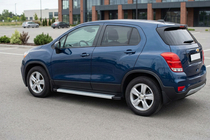 Chevrolet Trax 2012-2023 Estribos Laterales Maya V2 (2 uds., Aluminio) foto 1