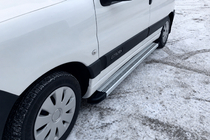 Citroen Berlingo 1996-2008 Estribos Laterales Maya V2 (2 uds., Aluminio) foto 1