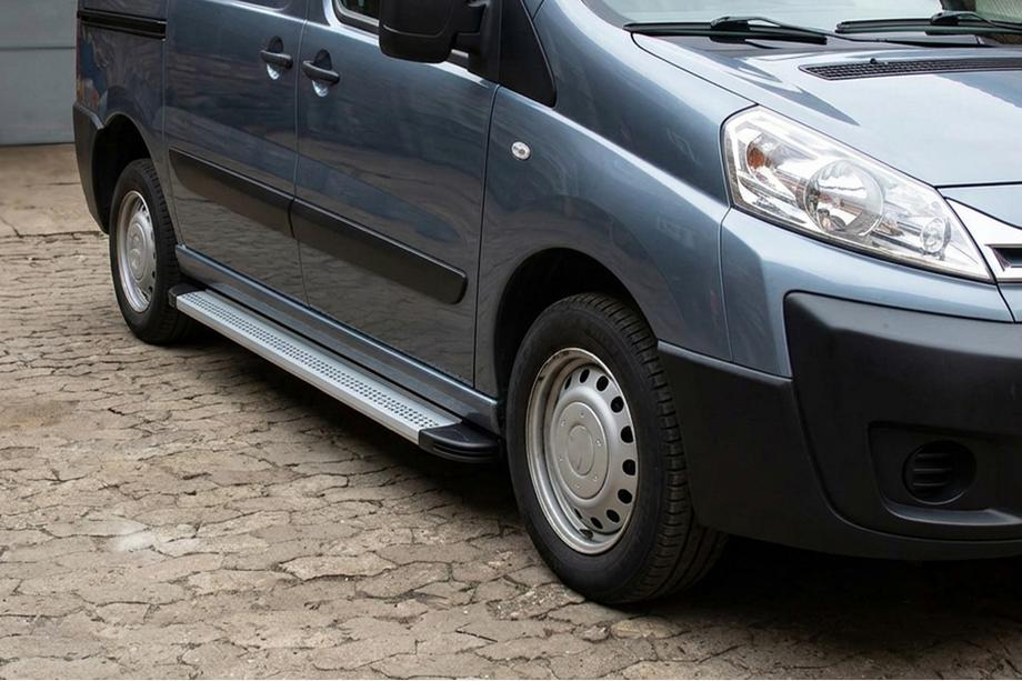 Citroen Jumpy 2007–2017 Estribos Laterales Maya V2 (2 uds., Aluminio) Image
