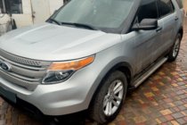 Ford Explorer 2011-2019 Estribos Laterales Maya V2 (2 uds., Aluminio) foto 4