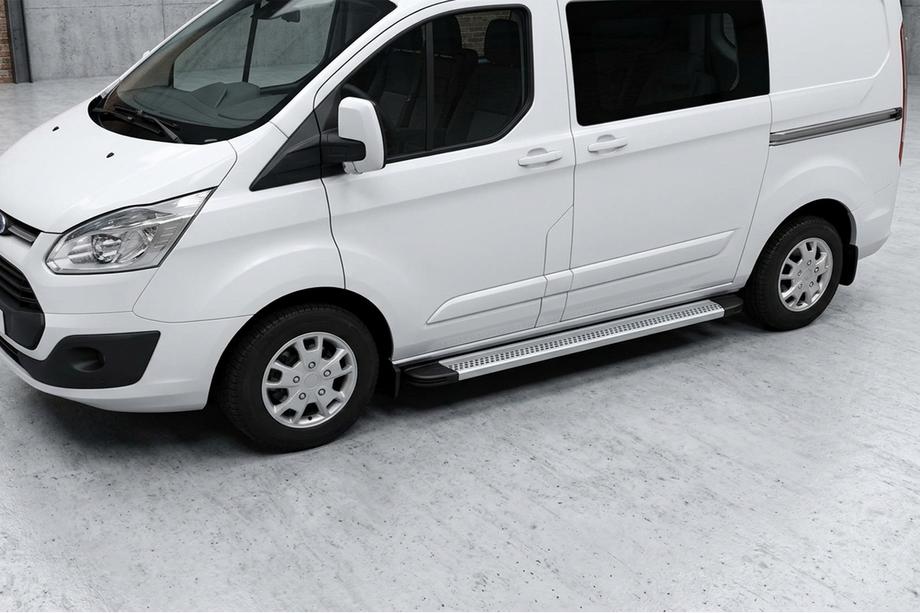 Ford Custom 2013-2022 Estribos Laterales Maya V2 (2 uds., Aluminio) Image
