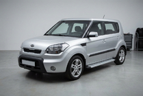 Kia Soul I 2008-2013 Estribos Laterales Maya V2 (2 uds., Aluminio) foto 1