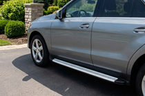 Mercedes GLE/ML class W166 2011-2018 Estribos Laterales Maya V2 (2 uds., Aluminio) foto 1