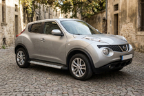 Nissan Juke 2010-2019 Estribos Laterales Maya V2 (2 uds., Aluminio) foto 1