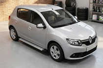 Renault Sandero 2013-2022 Estribos Laterales Maya V2 (2 uds., Aluminio) foto 1