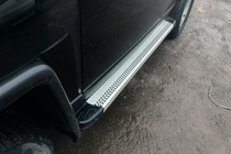 Toyota FJ Cruiser 2006-2022 Estribos Laterales Maya V2 (2 uds., Aluminio) foto 1