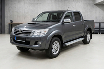 Toyota Hilux 2006-2015 Estribos Laterales Maya V2 (2 uds., Aluminio) foto 1