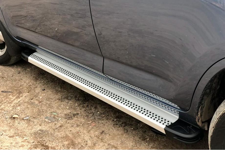 Toyota Rav 4 2006-2013 Estribos Laterales Maya V2 (2 uds., Aluminio) Image