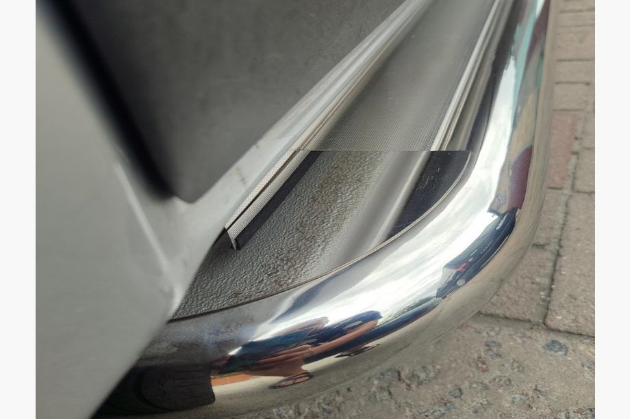 Renault Trafic 2001–2015 Estribos Laterales Premium (2 uds., Acero Inoxidable) 60 mm, batalla larga Foto 14