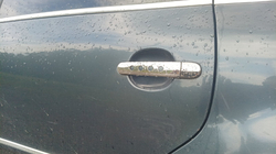 Skoda Octavia I Tour A4 1996-2010 Cubiertas cromadas para manijas de puertas con orificios (4 uds., acero inoxidable) OmsaLine - Acero Inoxidable Italiano foto 5