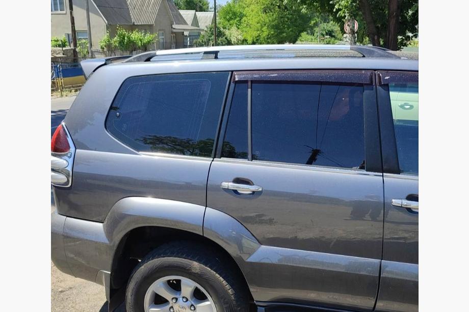 Toyota Land Cruiser Prado 120 2002-2009 Barras de techo Cromo turcas Image