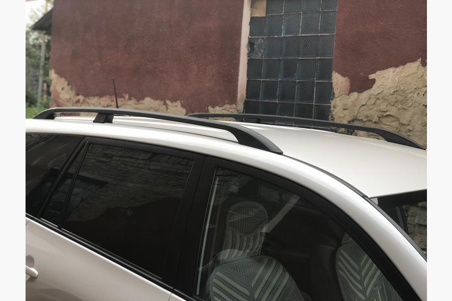 Toyota Rav 4 2006-2013 Barras de Techo Negras Turcas Base corta, pies metálicos Foto 5