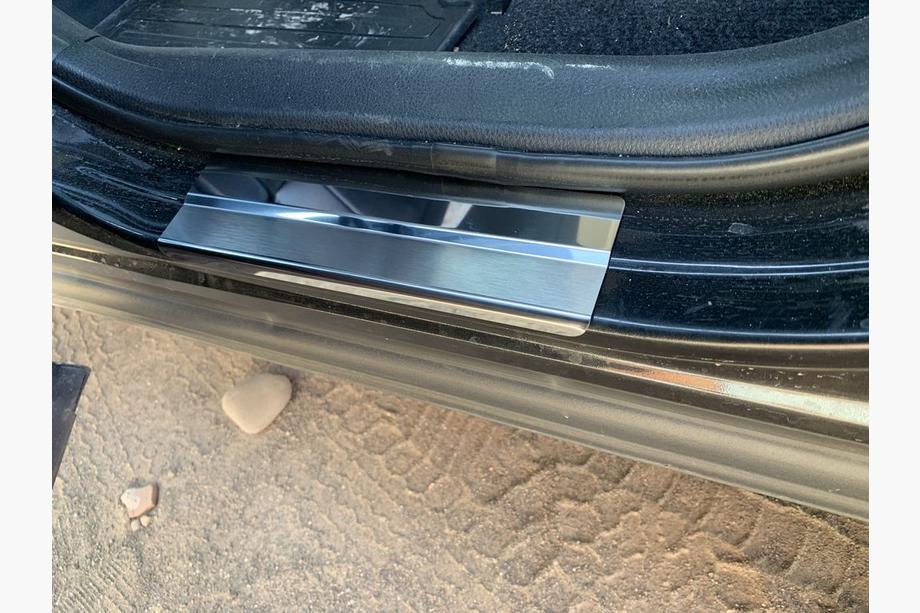 Toyota Rav 4 2013-2018 Cubiertas de estriberas Nataniko (4 uds, acero inoxidable) Foto 10