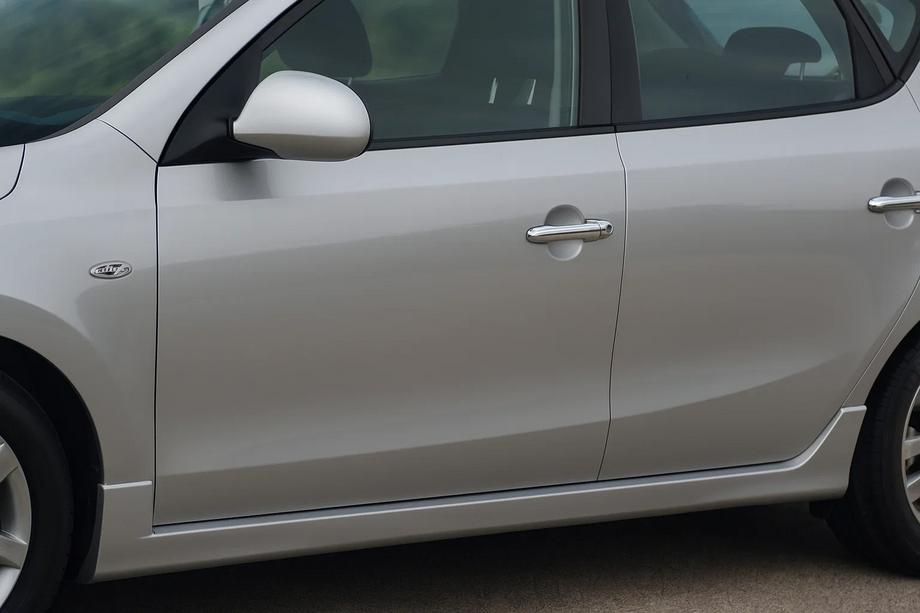 Hyundai I-30 2007-2011 Cubiertas de Manijas Cromadas (4 uds., Acero Inoxidable) Image