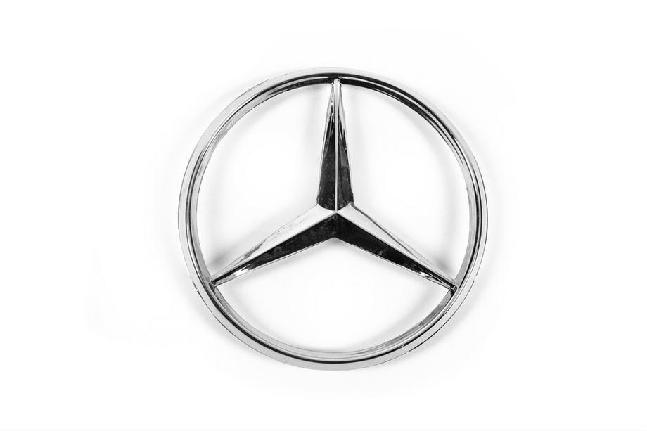 Mercedes E-сlass W124 1984–1997 Emblema trasero (Turquía) Image