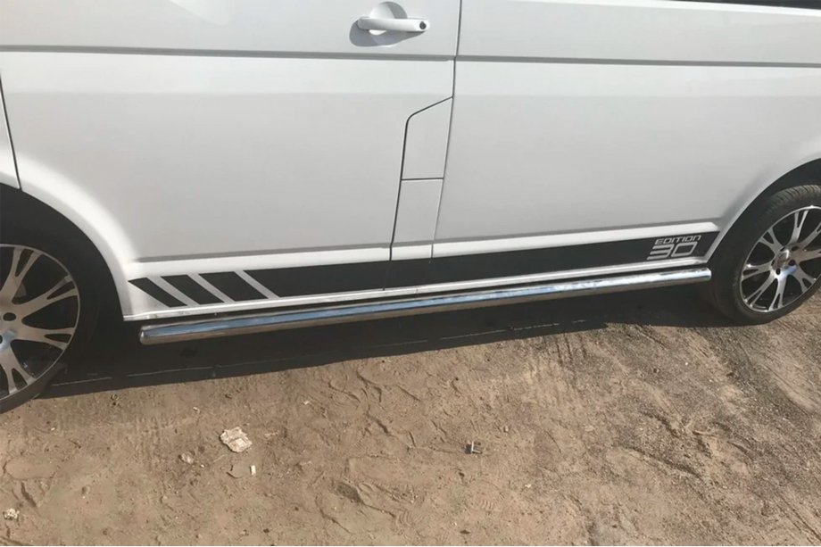 Volkswagen T5 Multivan 2003–2010 Barras Laterales (2 uds., Acero Inoxidable) 60mm, Batalla Corta Foto 4