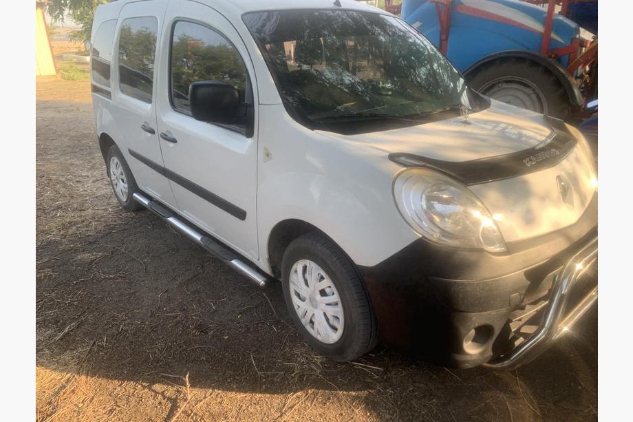 Renault Kangoo 2008–2020 Barras Laterales BB002 (2 uds., Acero Inoxidable) 70 mm, batalla corta Foto 9