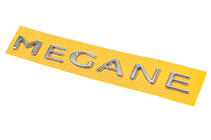 Renault Megane III 2009-2016 Emblema Megane 908897337R (270mm x 25mm) foto 4