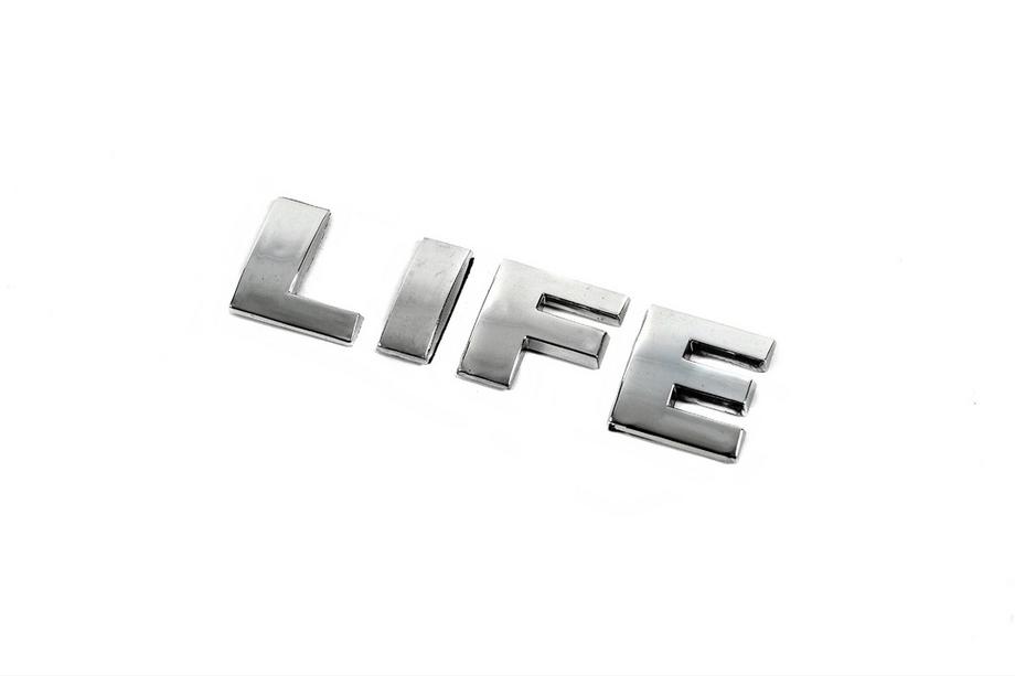 Volkswagen Caddy 2004-2010 Emblema Life (estilo original) Image