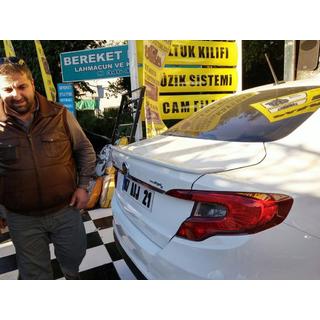 Alerón imprimado (fibra de vidrio) Fiat Tipo 2016- foto 3