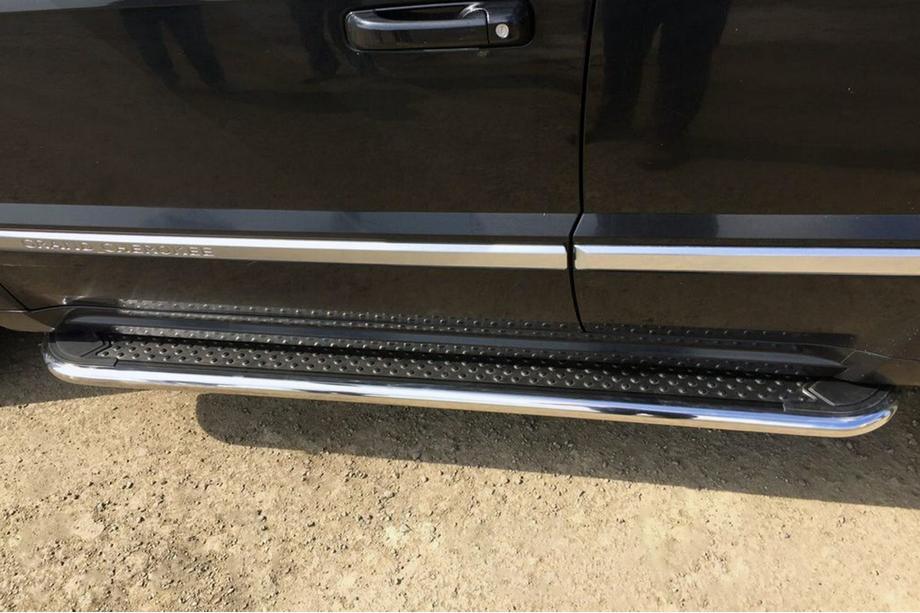 Jeep Grand Cherokee WK2 2010-2021 Estribos Laterales Maydos V2 (2 uds, acero inoxidable) Image
