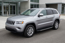 Jeep Grand Cherokee WK2 2010-2021 Estribos Laterales Duru (2 uds., Aluminio) foto 1